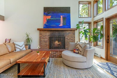 1680 Deer Blvd B MLS-22