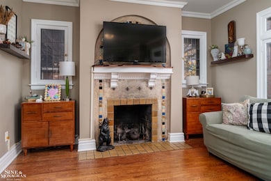 976 Lakepointe St, Grosse Pointe Park, MI 48230 - photo 6