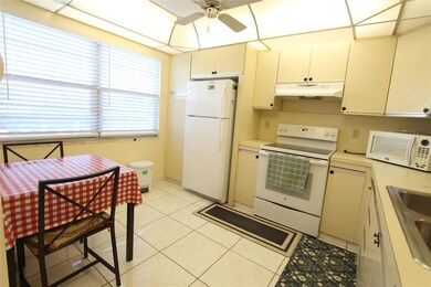 3201 Portofino Point unit E3, Coconut Creek, FL 33066 - photo 2