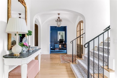 3953 Dalgreen Dr, Dallas, TX 75214 - photo 5