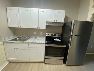 1 Pleasant St unit 315, Claremont, NH 03743 - photo 2