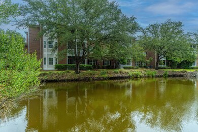 1605CambridgeDr04