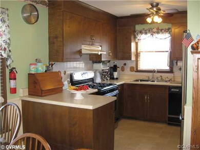 6824 Cypress Ct, Prince George, VA 23875 - photo 4