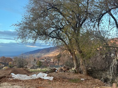 795 Abby Ln unit 5, Bountiful, UT 84010 - photo 2