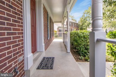 2905 Robin Glen Ct, Herndon, VA 20171 - photo 5