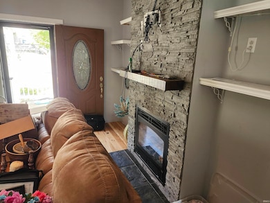 551 N Washington St, Bloomfield, IN 47424 - photo 7