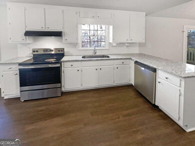 3766 Windy Hill Dr SE unit 2, Conyers, GA 30013 - photo 5