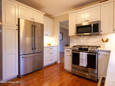 554 Acland Blvd, Ballston Spa, NY 12020 - photo 3