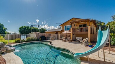 1205 N Raven-41