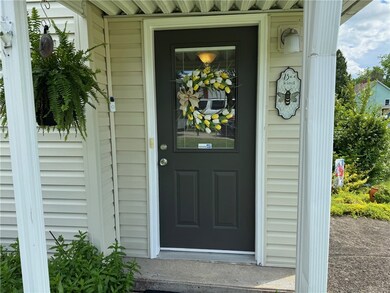 219 2nd St, Latrobe, PA 15650 - photo 2