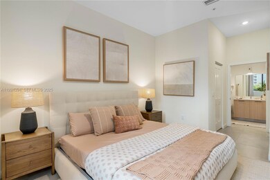 16395 Biscayne Blvd unit 1309, North Miami Beach, FL 33160 - photo 2