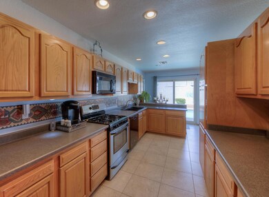Kitchen 2