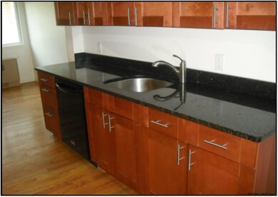 811 Madison Ave, Albany, NY 12208 - photo 4