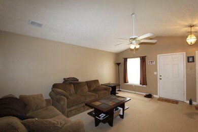 1029 Alexandria Dr, Lawrenceburg, KY 40342 - photo 3