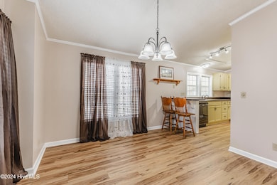 515 Deer Path, Dining Room-1