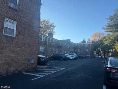 604 Chestnut St unit C, Union, NJ 07083 - photo 2
