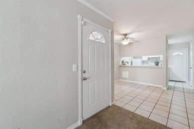 803 Cardinal Creek Blvd unit B, Norman, OK 73072 - photo 5