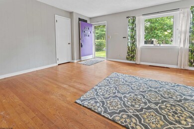 401 Lawnview Dr, Morgantown, WV 26505 - photo 7