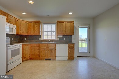 314 Hill St, Mount Joy, PA 17552 - photo 6