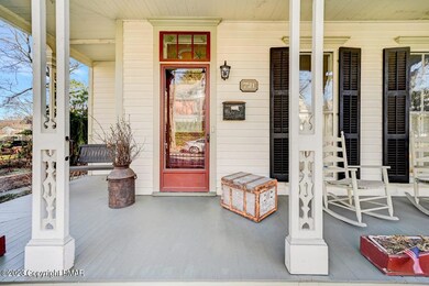 721 Scott St, Stroudsburg, PA 18360 - photo 4