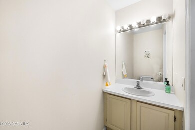 53 Bible St unit 1, Cos Cob, CT 06807 - photo 4