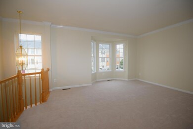 12045 Kemps Landing Cir, Manassas, VA 20109 - photo 2