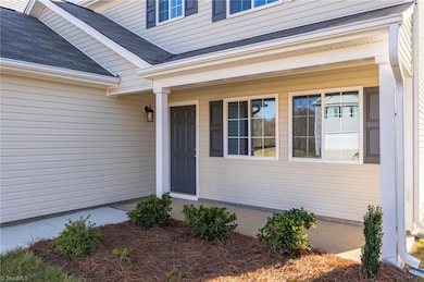 3506 Swanley Dr, Greensboro, NC 27405 - photo 3