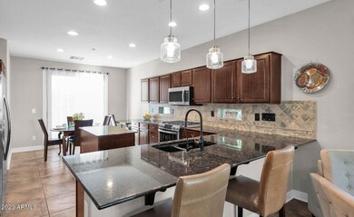 12826 W Maya Way, Peoria, AZ 85383 - photo 5