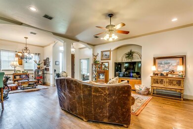 149 Overton Ridge Cir, Weatherford, TX 76088 - photo 4