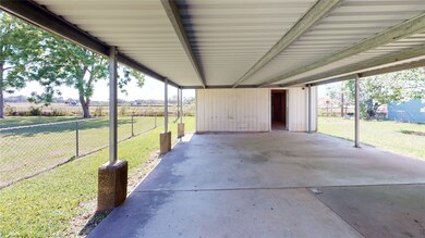 701 Circle Way, Alvin, TX 77511 - photo 5