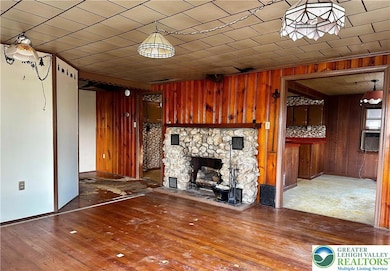 427 Walnut Dr, Northampton, PA 18067 - photo 7