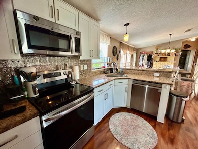 3919 Southwind Dr unit 423, Melbourne, FL 32904 - photo 3