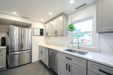 14 Frances Rd, Woburn, MA 01801 - photo 7