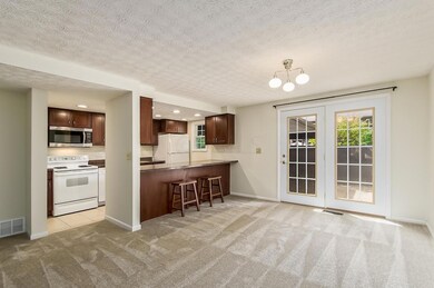 Open kitchen