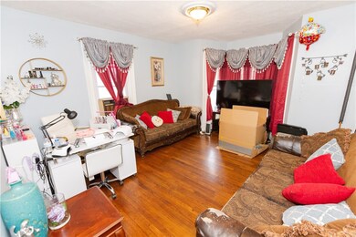 467 Plainfield St, Providence, RI 02909 - photo 2