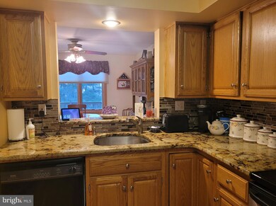 503 Summit Ct, Media, PA 19063 - photo 5