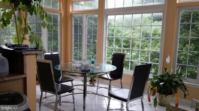 7003 Saddlebow Ct, Clinton, MD 20735 - photo 3