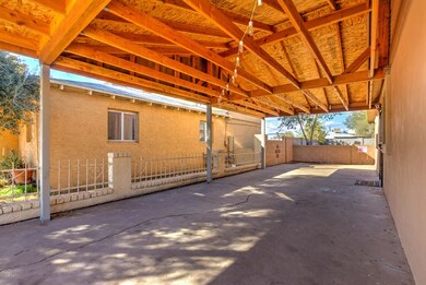 1758 E Pecan Rd-6