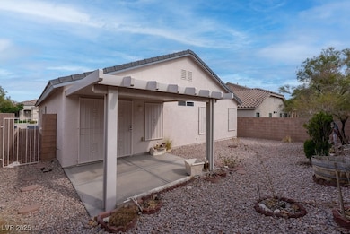 4033 Baxter Peak St, Las Vegas, NV 89129 - photo 2