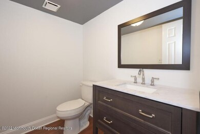 17 Alameda Ct, Eatontown, NJ 07724 - photo 7