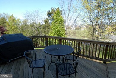 25258 Lyon Terrace, Chantilly, VA 20152 - photo 7