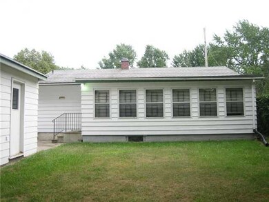 934 Dornell Ave, Lansing, MI 48910 - photo 2