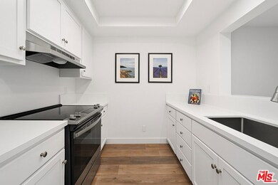 501 Palisades Dr unit 320, Pacific Palisades, CA 90272 - photo 7