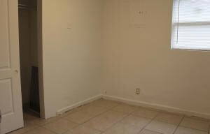 1104 State St unit 3, West Palm Beach, FL 33407 - photo 5