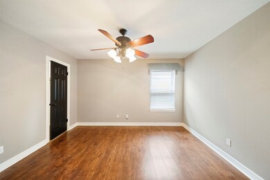 7458 Woodoak Dr, Houston, TX 77040 - photo 7