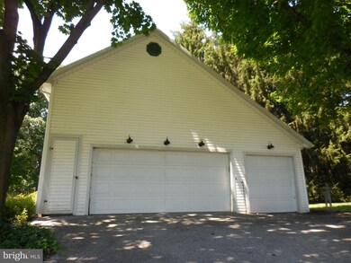 58 Cornertown Rd, Chambersburg, PA 17201 - photo 4