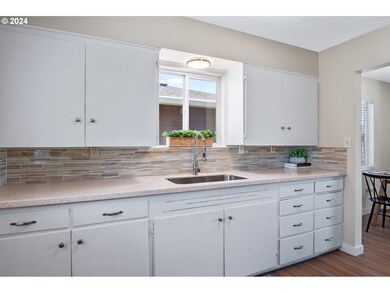 329 29th Ave, Longview, WA 98632 - photo 7