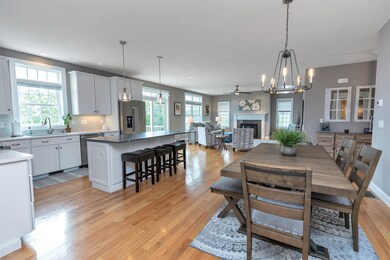 102 Brookview Dr, Hooksett, NH 03106 - photo 7