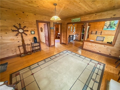 514 W Clark, Jasper, AR 72641 - photo 5