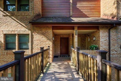 7505 Weather Worn Way unit E, Columbia, MD 21046 - photo 2